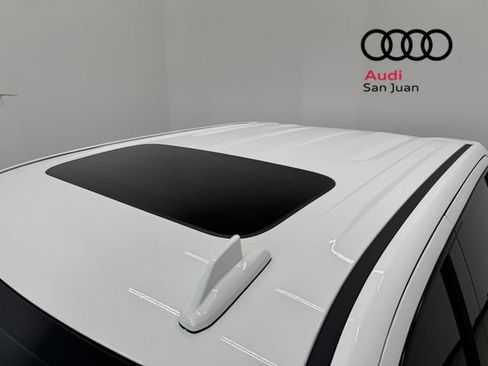 Used 2022 GMC Sierra 1500 AT4 w/ AT4 Premium Package image 10