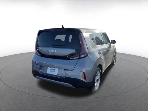 Used 2025 Kia Soul LX w/ LX Technology Package image 14
