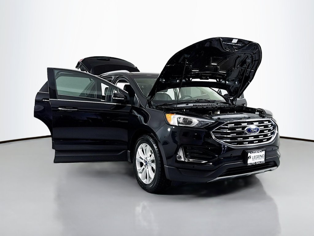 Used 2020 Ford Edge Titanium w/ Cargo Accessory Package FWD image 21