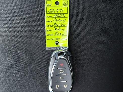Used 2023 Chevrolet Malibu LT FWD image 57
