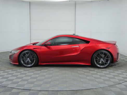 Used 2017 Acura NSX image 8
