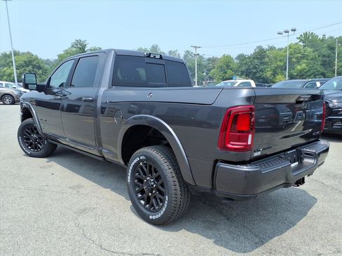 New 2026 RAM 2500 Limited AWD/4WD image 6