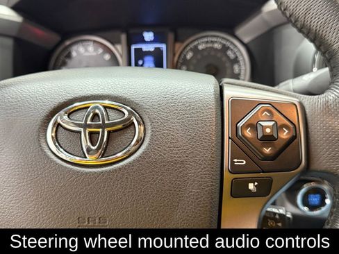 Used 2017 Toyota Tacoma Limited image 10