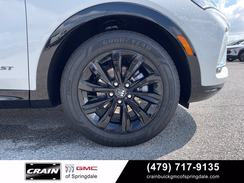 Used 2026 Buick Envista Sport Touring w/ Convenience I Package FWD image 30