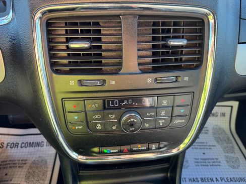 Used 2019 Dodge Grand Caravan GT image 20