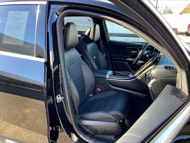 Certified 2023 Mercedes-Benz GLC 300 4MATIC image 31