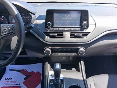 Used 2023 Nissan Altima 2.5 S FWD image 22