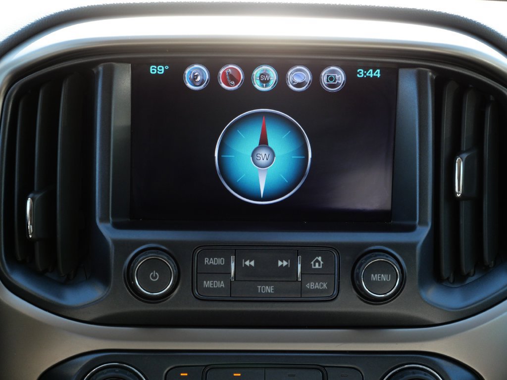 Used 2018 Chevrolet Colorado Z71 AWD/4WD image 17