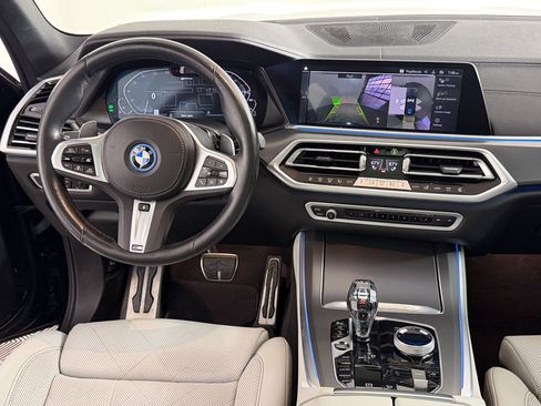 Used 2023 BMW X5 xDrive45e w/ Executive Package AWD/4WD image 29