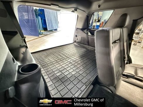 Used 2020 Chevrolet Tahoe LT image 36