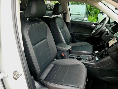Used 2021 Volkswagen Tiguan SEL w/ 3-Row Tiguan MDO Package FWD image 25