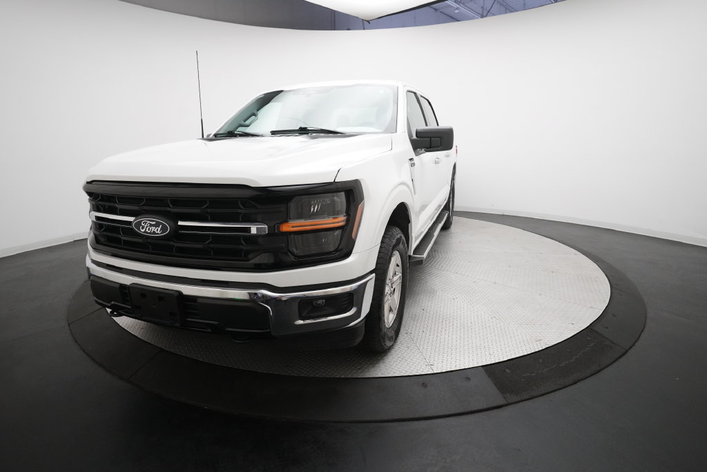 Used 2025 Ford F150 XLT w/ Equipment Group 301A Standard AWD/4WD image 12