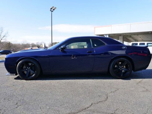 Used 2017 Dodge Challenger SRT Hellcat image 27