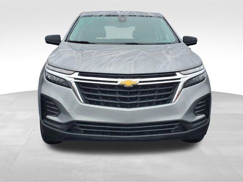 Certified 2024 Chevrolet Equinox LS w/ Driver Confidence II Package image 8