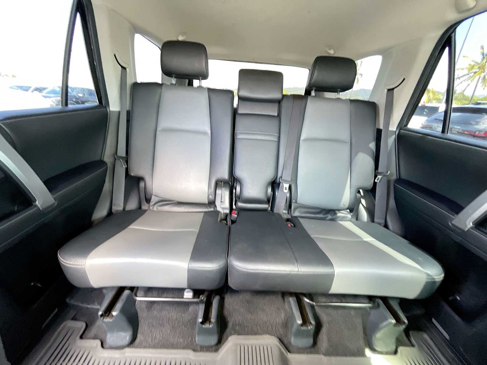 Used 2024 Toyota 4Runner SR5 Premium RWD image 21