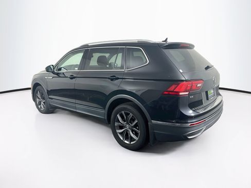 Used 2023 Volkswagen Tiguan SE AWD/4WD image 5