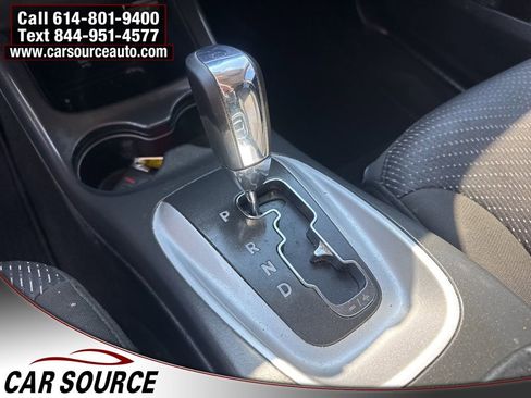 Used 2019 Dodge Journey SE w/ Blacktop Package image 10