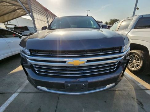 Used 2023 Chevrolet Tahoe LT w/ Luxury Package AWD/4WD image 2