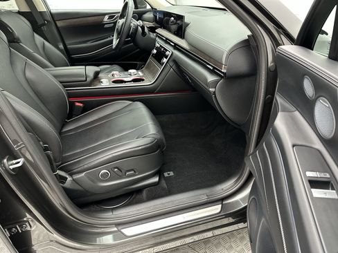 Certified 2026 Genesis GV80 2.5T Advanced AWD/4WD image 26