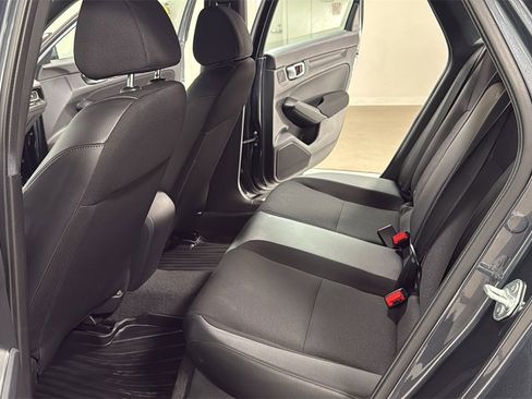Used 2025 Honda Civic Sport image 15
