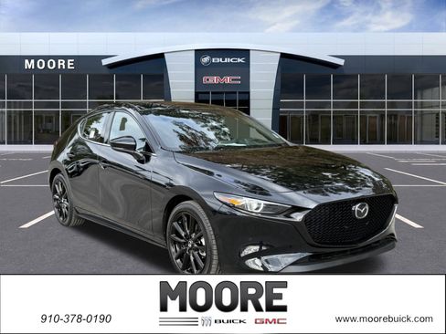 Used 2025 MAZDA MAZDA3 2.5 S Hatchback w/ Premium Pkg image 1