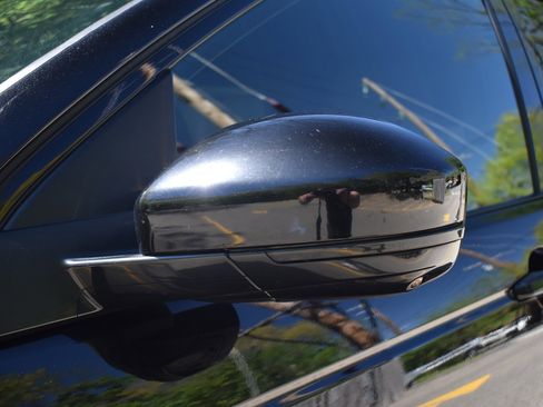 Used 2021 Land Rover Discovery Sport S R-Dynamic image 16