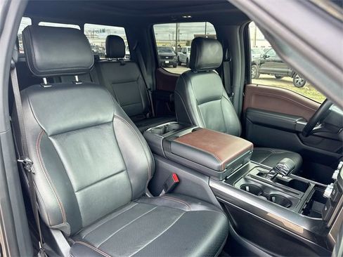 Certified 2022 Ford F150 Lariat w/ Equipment Group 502A High image 31