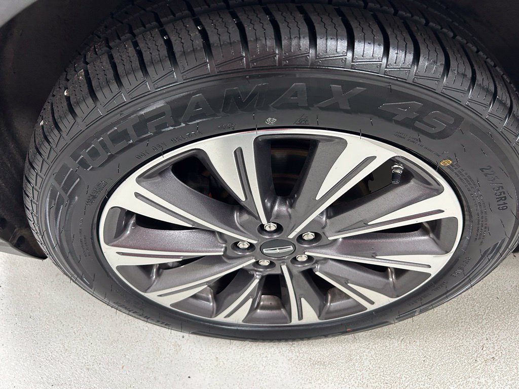 Used 2020 Lincoln Corsair Reserve AWD/4WD image 9