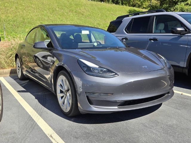 Used 2023 Tesla Model 3 Standard Range RWD image 3
