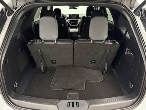 Used 2026 Ford Explorer ST-Line AWD/4WD image 6