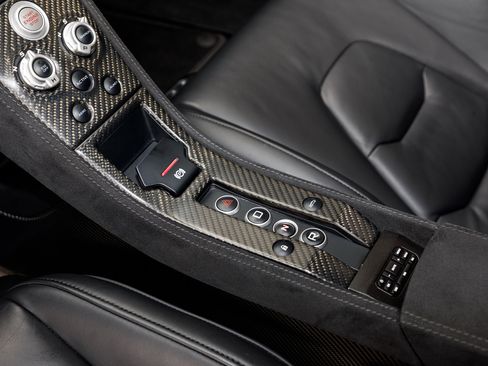 Used 2016 McLaren 675LT Coupe image 29