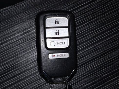 Used 2017 Honda Ridgeline RTL-T image 32