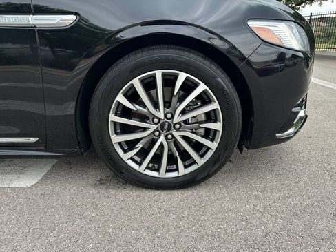 Used 2019 Lincoln Continental Select FWD image 13