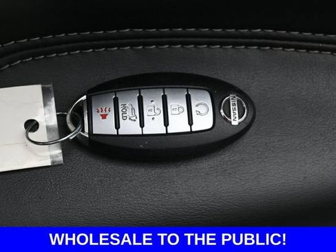 Used 2017 Nissan Murano Platinum w/ Platinum Technology Package FWD image 33