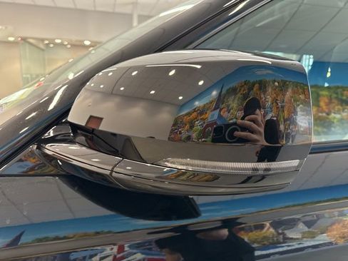 New 2025 Jeep Grand Cherokee Altitude image 15