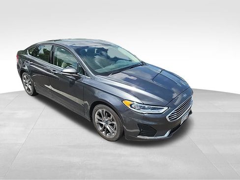 Used 2020 Ford Fusion SEL FWD image 15