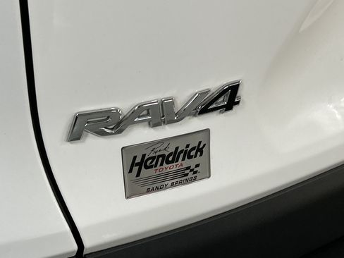 Certified 2025 Toyota RAV4 XLE w/ Convenience Package AWD/4WD image 33