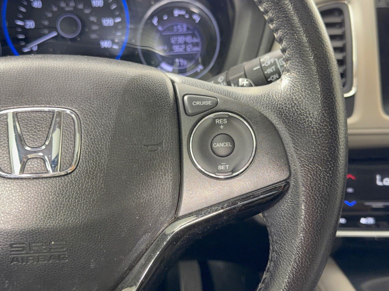 Used 2016 Honda HR-V EX-L image 19