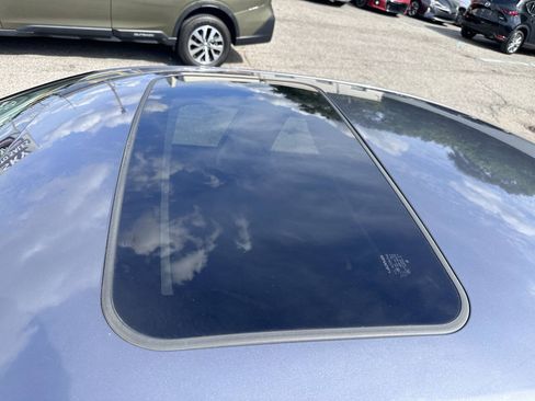 Used 2017 Lexus IS 300 AWD w/ Premium Package image 10