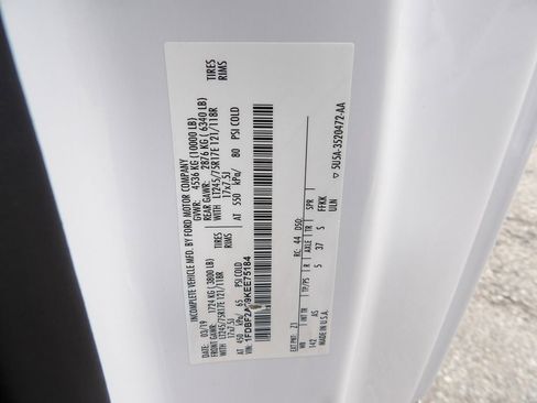 Used 2019 Ford F250 XL w/ Power Equipment Group RWD image 60