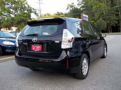 Used 2012 Toyota Prius V Three FWD image 3