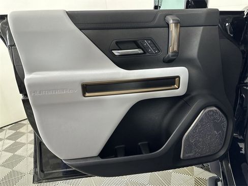New 2024 GMC Hummer EV 2X w/ Extreme Off-Road Package image 23