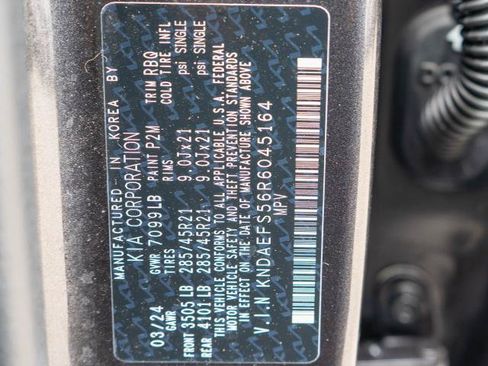 Certified 2024 Kia EV9 GT-Line AWD/4WD image 44