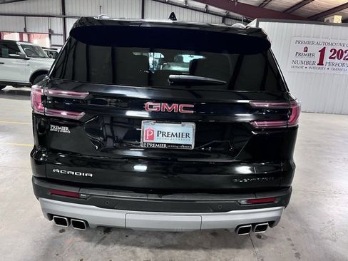 Used 2024 GMC Acadia Elevation image 4