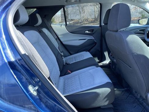 Used 2023 Chevrolet Equinox LS w/ LS Convenience Package image 26
