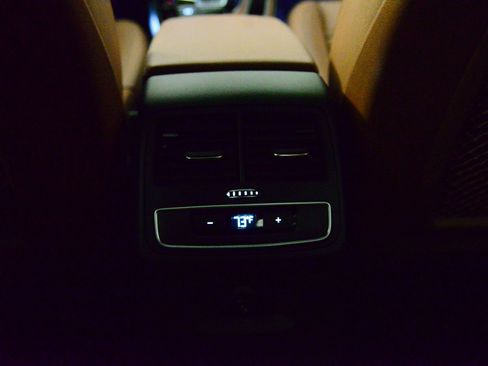 Certified 2023 Audi A4 2.0T Premium w/ Convenience Package image 28