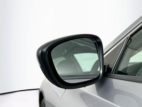 Used 2021 Honda Accord EX image 16
