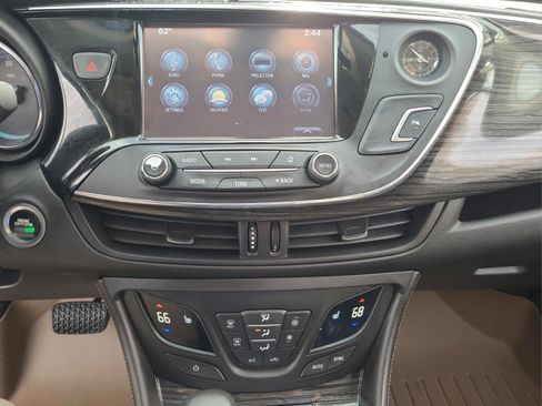 Used 2017 Buick Envision Essence image 17