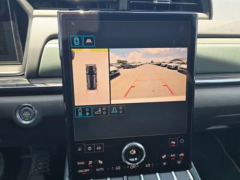 New 2026 GMC Terrain AT4 w/ Technology Package II AWD/4WD image 21