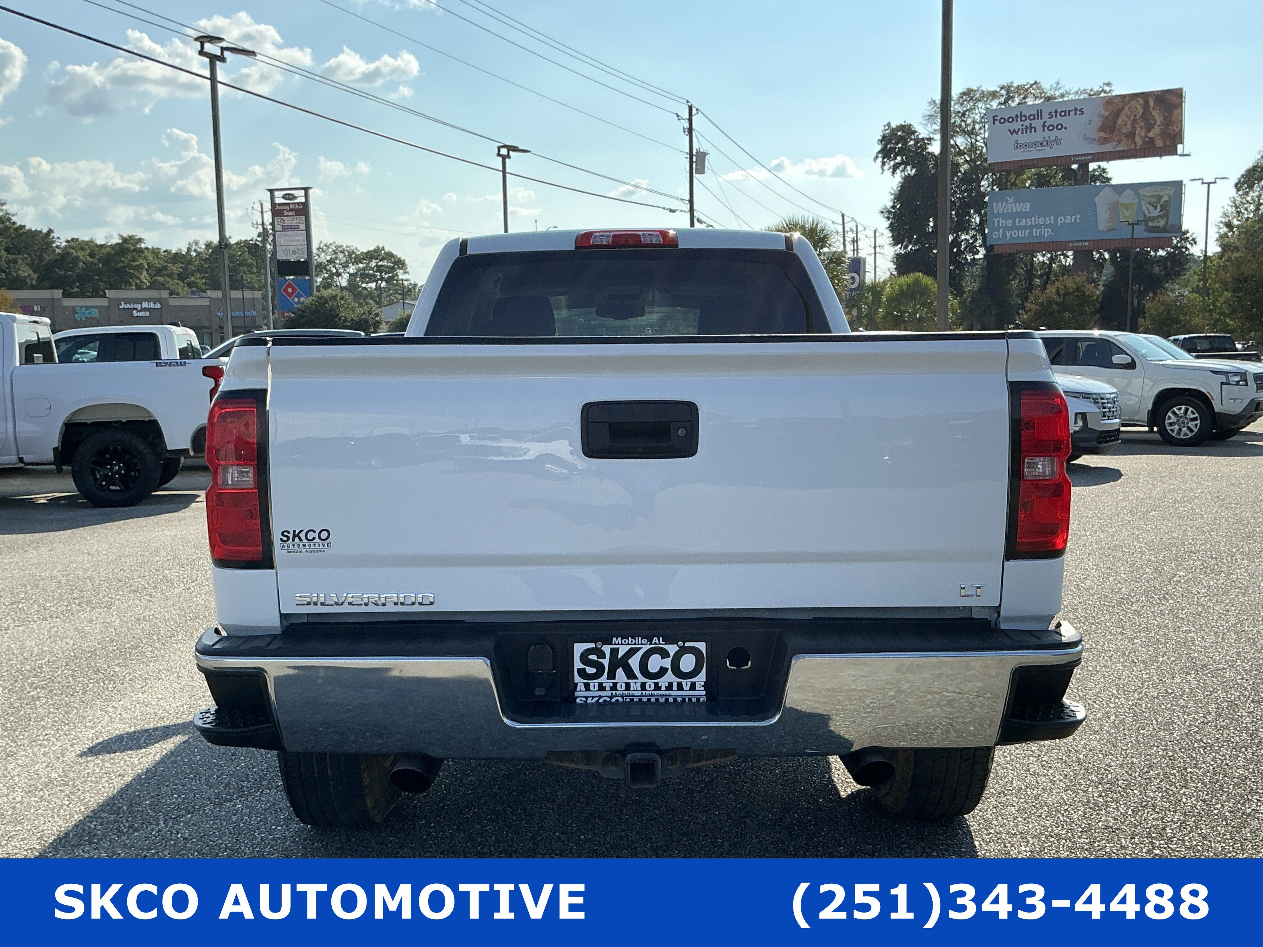 Used 2019 Chevrolet Silverado 1500 LT w/ Texas Edition RWD image 4